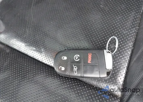 2017 Jeep Grand Cherokee Limited 4X2 z USA, uszkodzony, nr VIN 1C4RJEBG8HC765835